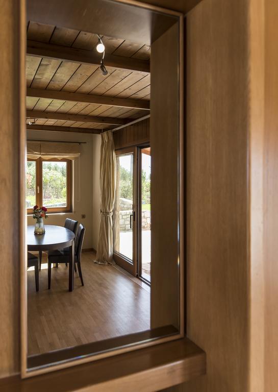 Athina Luxury Villas Xamoudhokhorion  Exteriör bild
