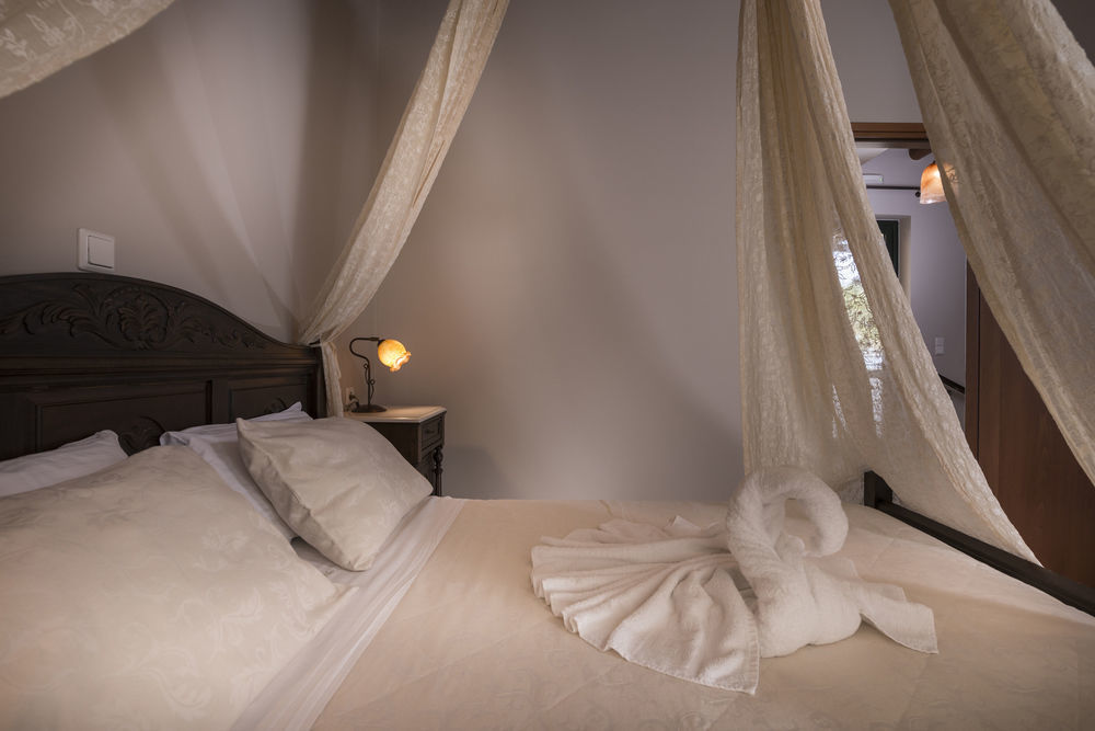 Athina Luxury Villas Xamoudhokhorion  Exteriör bild